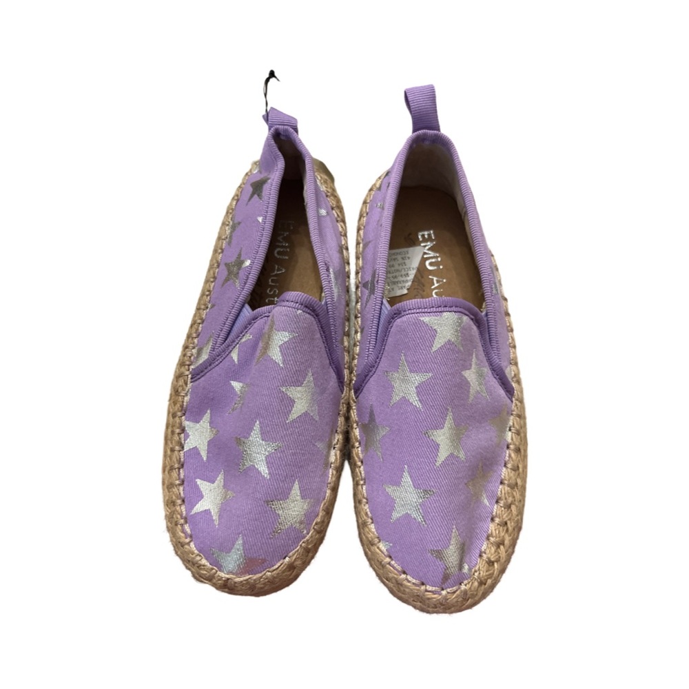 Emu Australia kids flats NWT - size 12